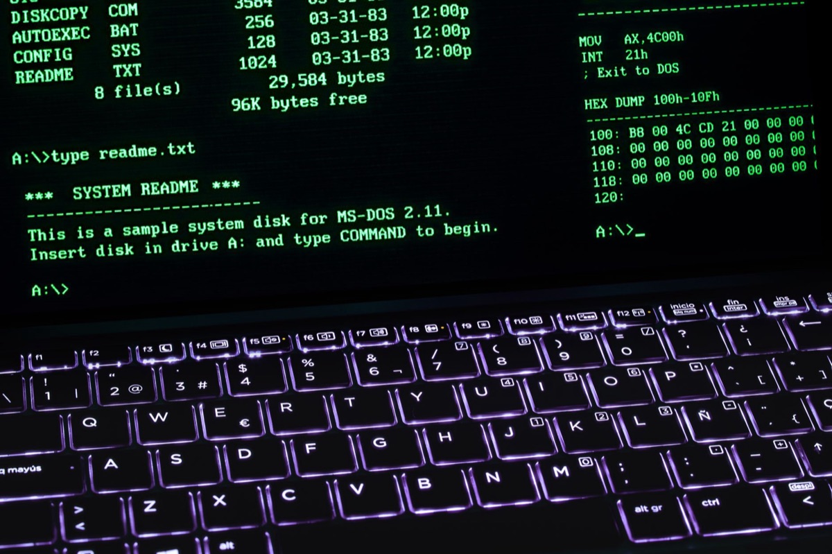 interfaccia di coding automatico e tastiera