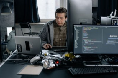 開發革命：AI 代理如何發現 800 個關鍵軟體漏洞