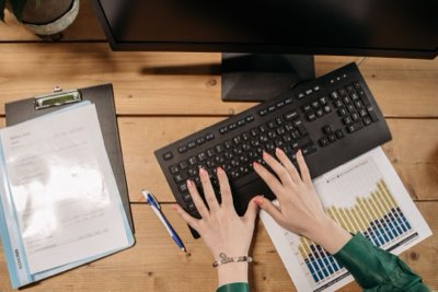 Excel Avanzado: De Datos Brutos a Análisis Estratégico en 3 Pasos