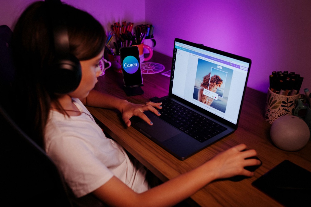 Canva-Design-Interface