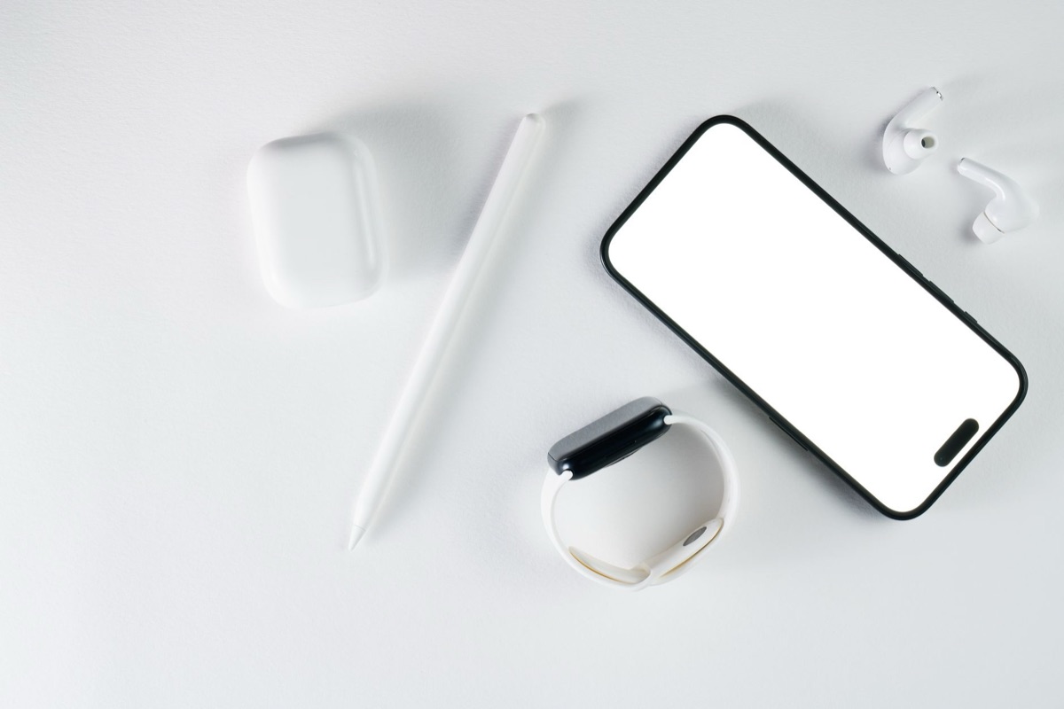 Canva SNS content template on white background