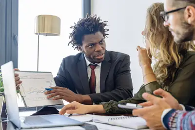 Agent IA réunion stratégie : optimiser les échanges avec conseils