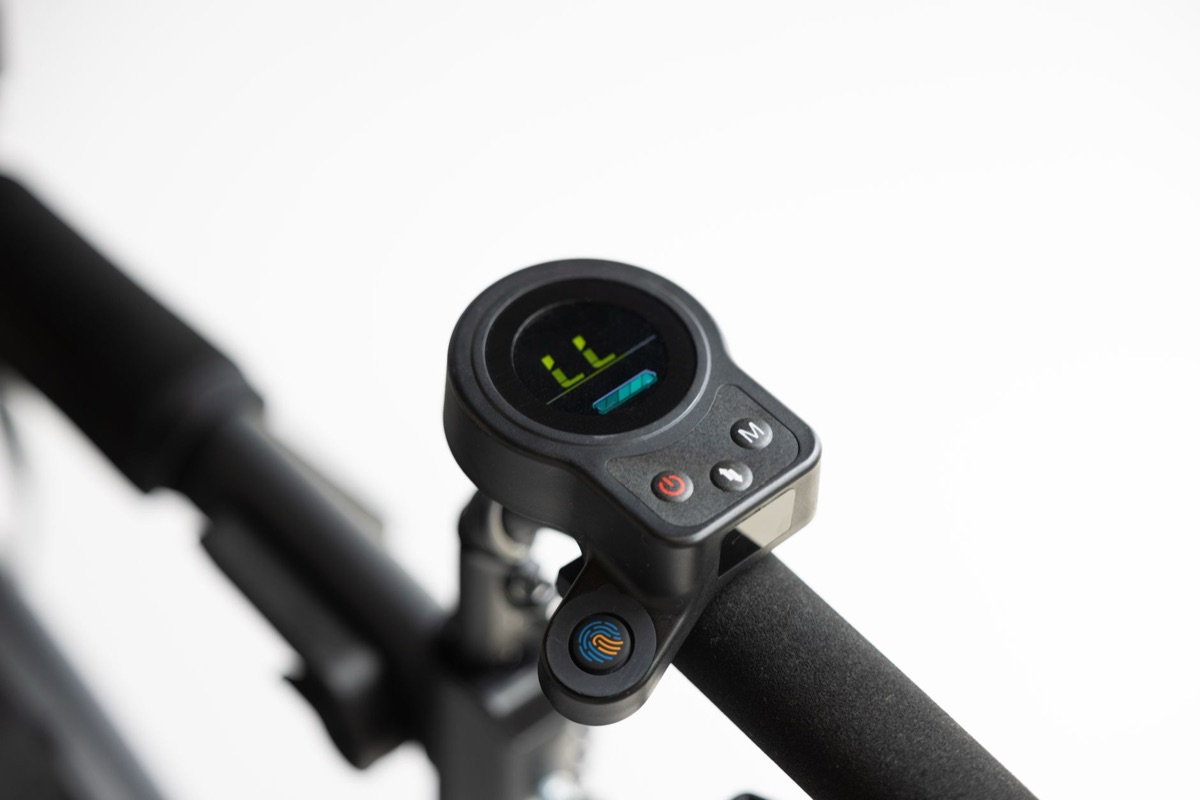 A task tool's user interface with clean, intuitive buttons and a minimalist design.